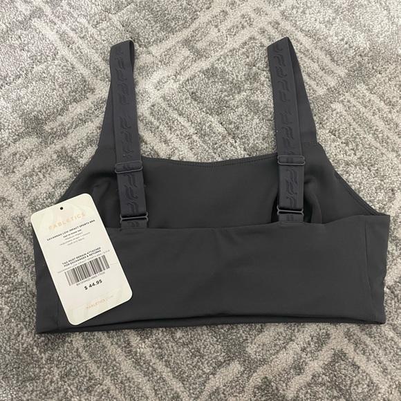 NWT gray Fabletics sports bra size small - Picture 2 of 2